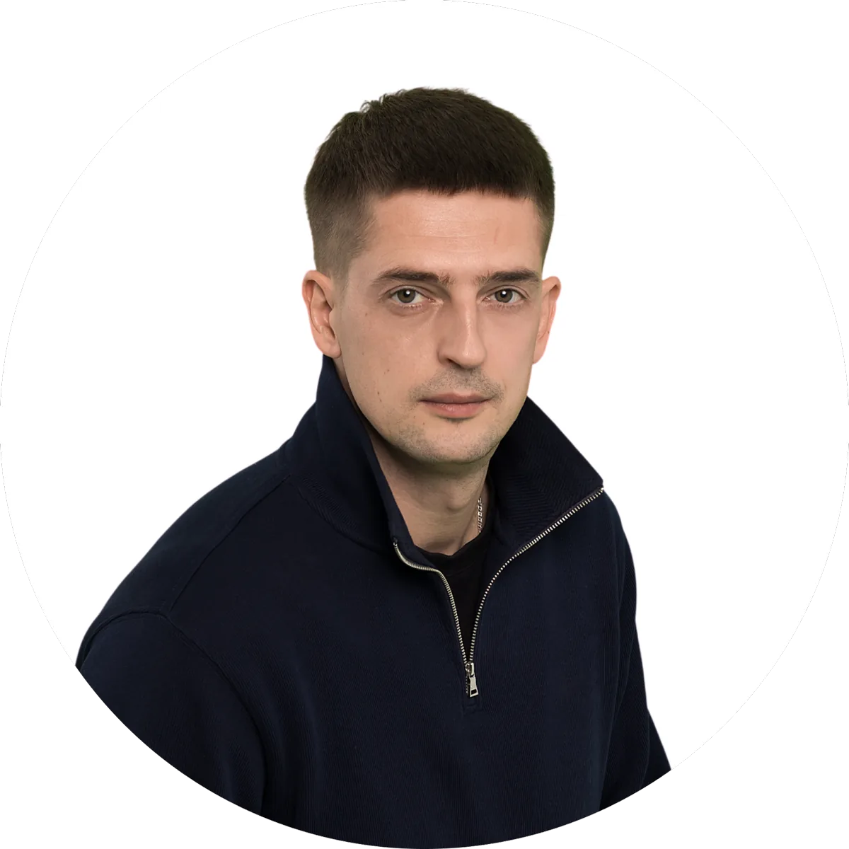 Влад Романов